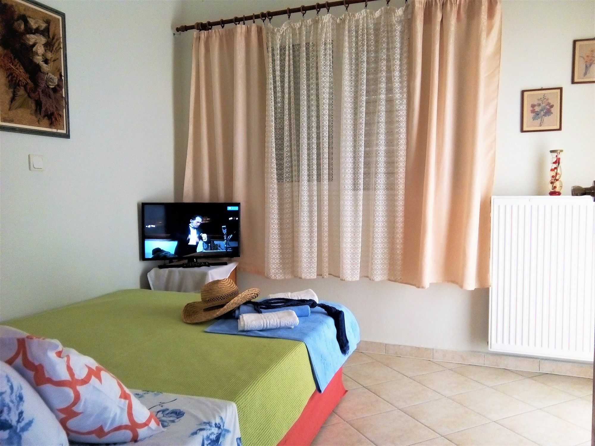 Palaiá Fókaia Angelina'S Home מראה חיצוני תמונה